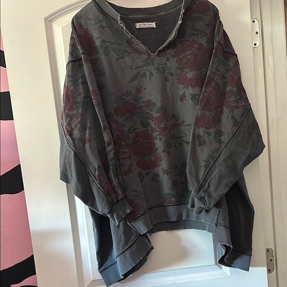 We the Free Sweatshirt - Picture 3 of 10